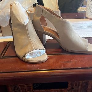 Women's Saimy Cutout Peep-Toe Dress Sandals